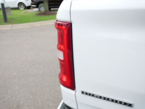 Used 2025 RAM 1500 Big Horn AWD/4WD image 17