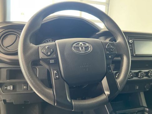 Certified 2019 Toyota Tacoma SR AWD/4WD image 14