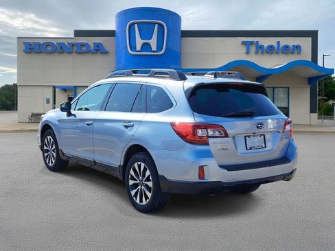 Used 2017 Subaru Outback 2.5i Limited image 3