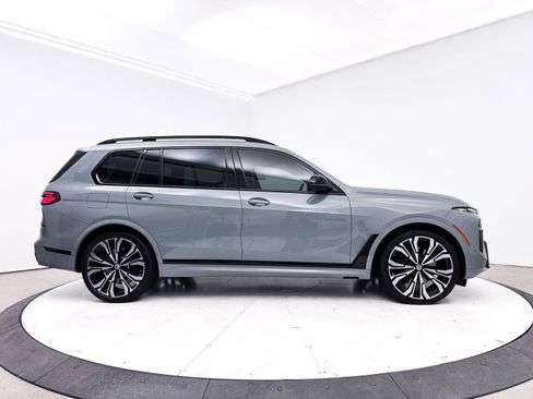 Used 2023 BMW X7 M60i w/ Executive Package AWD/4WD image 45