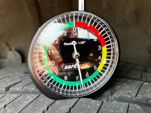 Used 2010 MAZDA CX-9 Grand Touring w/ Moonroof & Bose Audio Pkg image 18