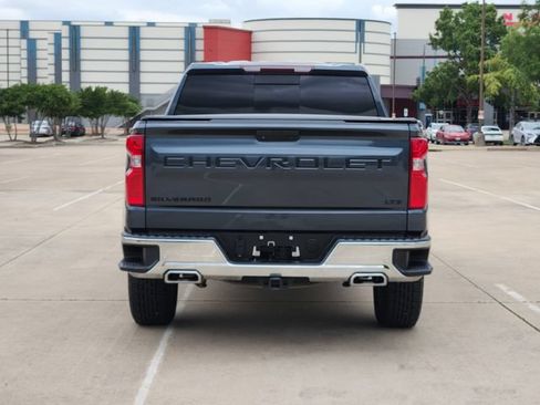 Used 2021 Chevrolet Silverado 1500 LTZ AWD/4WD image 7