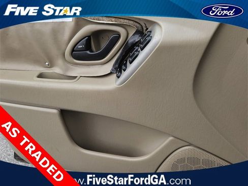 Used 2007 Ford Escape Limited image 30
