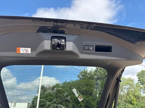 Used 2025 Toyota bZ4X AWD w/ Weather Package image 24