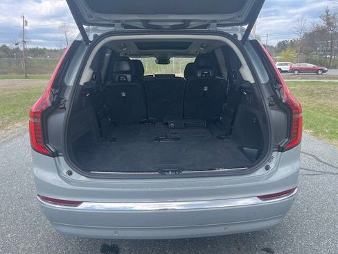 Used 2025 Volvo XC90 B6 Plus AWD/4WD image 8