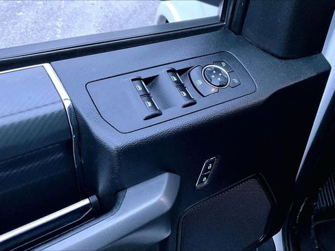 Used 2018 Ford F150 XLT w/ Equipment Group 302A Luxury image 30