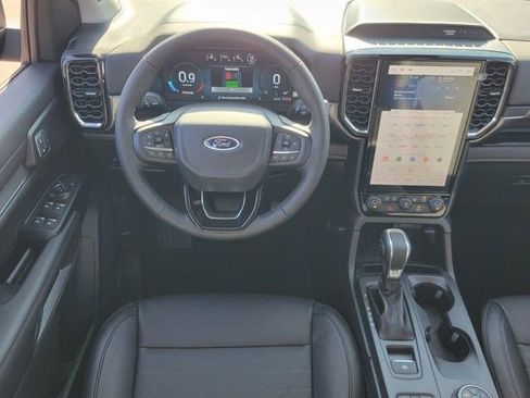 New 2025 Ford Ranger Lariat w/ Black Appearance Package image 7