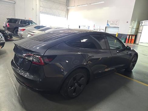 Used 2023 Tesla Model 3 Standard Range RWD image 2