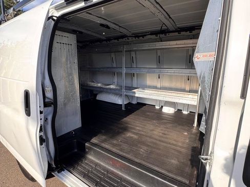 Used 2021 Chevrolet Express 2500 w/ Driver Convenience Package RWD image 13