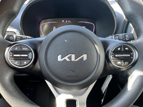 Certified 2024 Kia Soul LX w/ Option Group 015 image 25