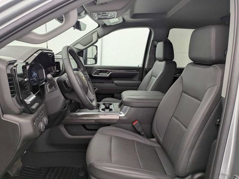 New 2025 Chevrolet Silverado 3500 LTZ w/ LTZ Convenience Package AWD/4WD image 20