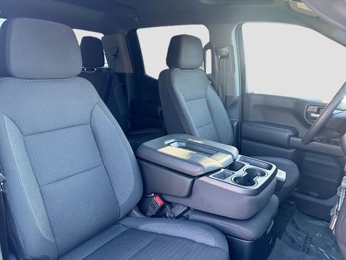 Used 2025 Chevrolet Silverado 1500 Custom Trail Boss w/ Dark Appearance Package image 26