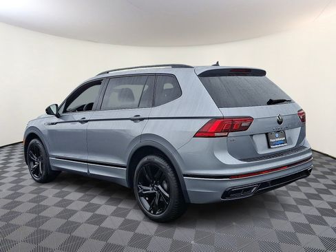 Used 2024 Volkswagen Tiguan SE R-Line image 5