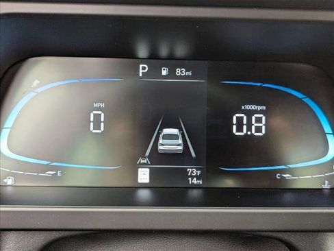 New 2025 Hyundai Elantra Sport image 10