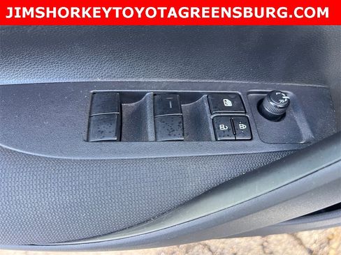 Used 2023 Toyota Corolla LE image 13