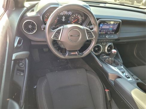 Used 2022 Chevrolet Camaro SS image 9