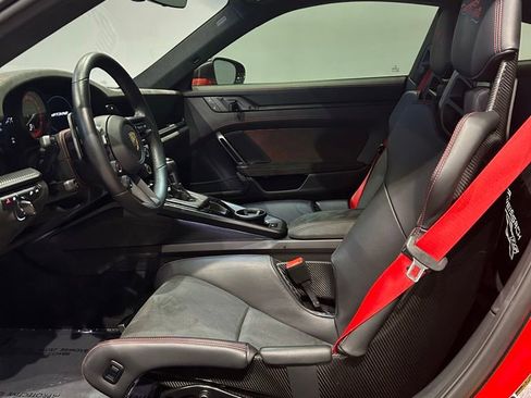 Used 2024 Porsche 911 GT3 RS RWD image 13