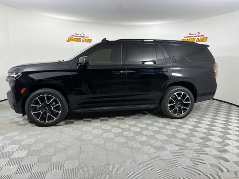 Used 2022 Chevrolet Tahoe RST w/ Luxury Package AWD/4WD image 2