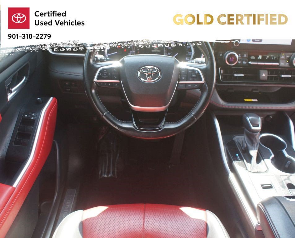 Used 2023 Toyota Highlander XSE FWD image 5