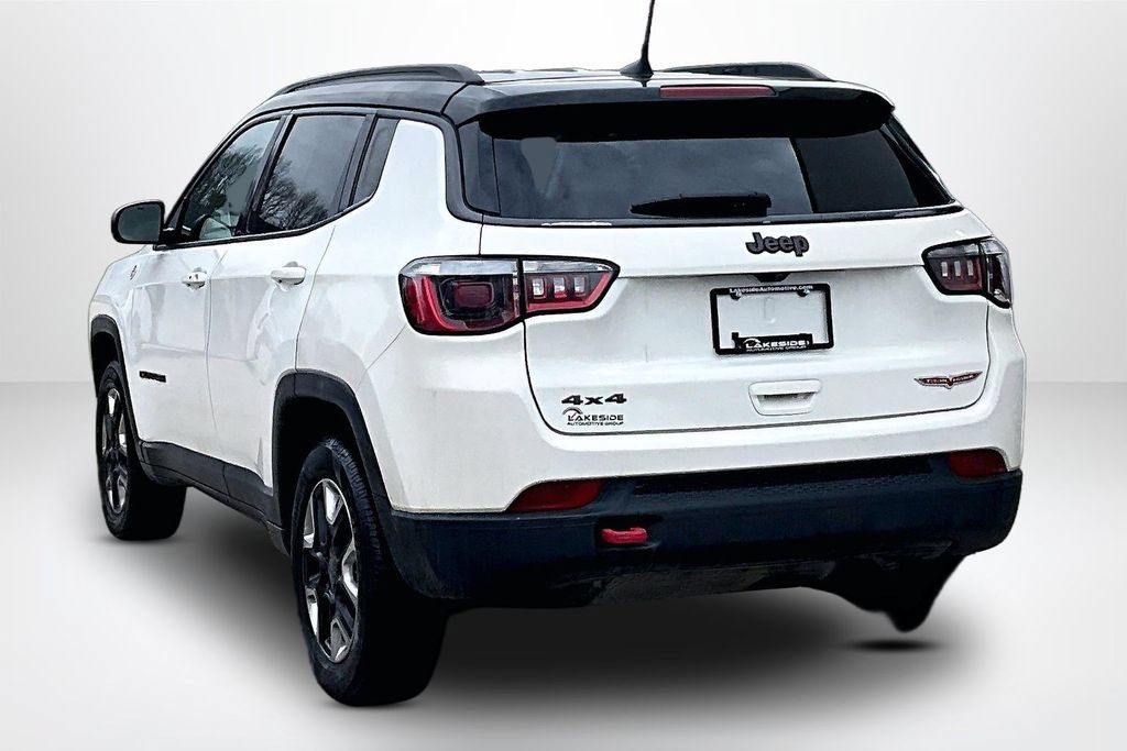 Used 2018 Jeep Compass Trailhawk w/ Navigation Group AWD/4WD image 4