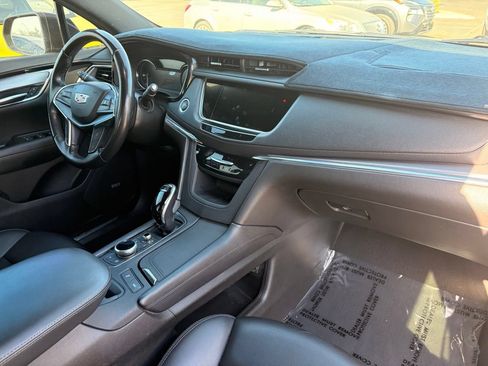Used 2020 Cadillac XT5 Luxury FWD image 12