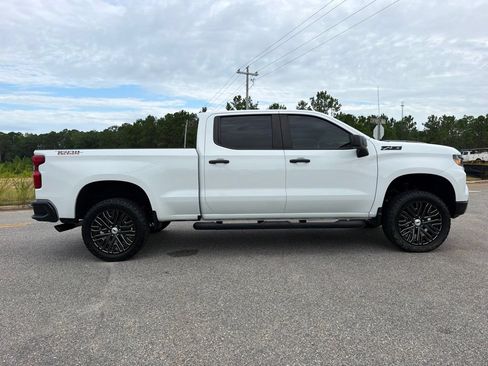 Used 2025 Chevrolet Silverado 1500 Custom Trail Boss w/ Turbomax Blackout Package AWD/4WD image 22