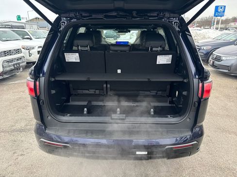 New 2026 Toyota Sequoia Platinum AWD/4WD image 11