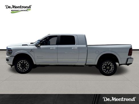New 2026 RAM 2500 Limited AWD/4WD image 8