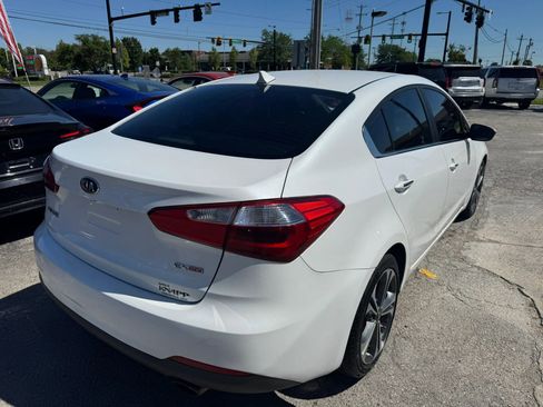 Used 2016 Kia Forte EX FWD image 8