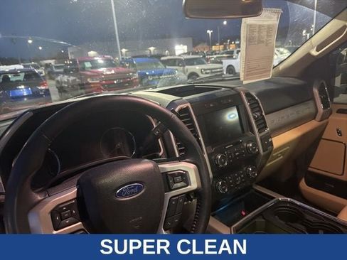Used 2021 Ford F250 Lariat w/ Chrome Package image 15