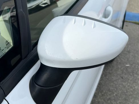 Used 2019 Ford Fiesta SE image 20