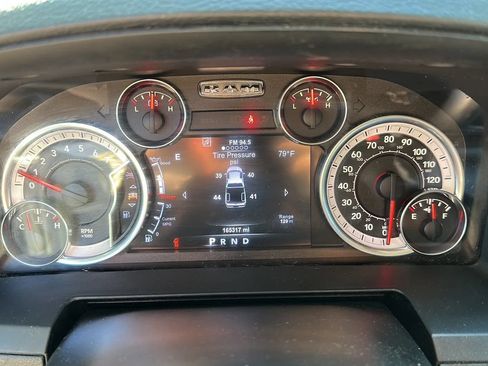 Used 2017 RAM 1500 Laramie AWD/4WD image 37