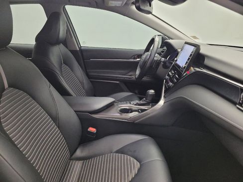 Used 2022 Toyota Camry SE w/ Audio Upgrade Package FWD image 21