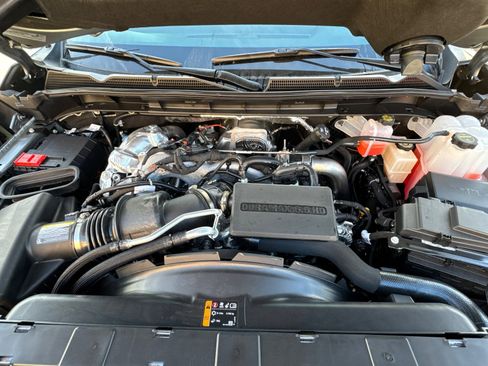 New 2026 GMC Sierra 3500 Denali Ultimate w/ LPO, Black Badging Package image 8