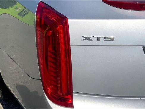 Used 2016 Cadillac XTS Premium FWD image 28