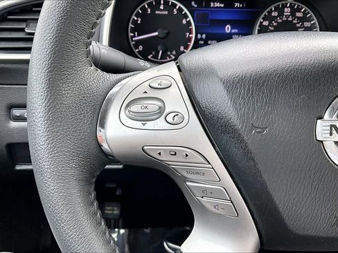 Used 2016 Nissan Murano SL w/ SL Technology Package image 23