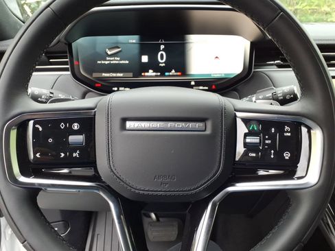 New 2026 Land Rover Range Rover Sport SE AWD/4WD image 11