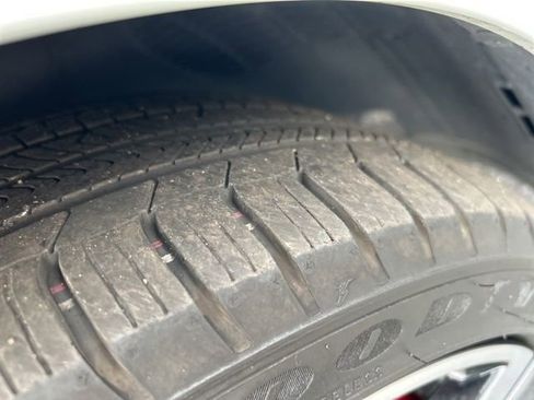 Certified 2024 Volkswagen GTI SE w/ SE Leather Seats Package image 38