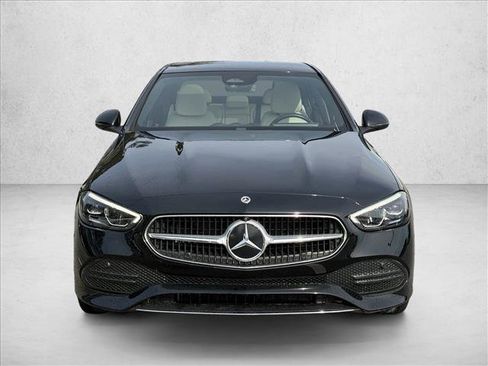 Used 2022 Mercedes-Benz C 300 4MATIC Sedan image 2
