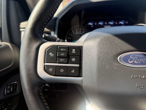 Used 2024 Ford Expedition Max XLT AWD/4WD image 36