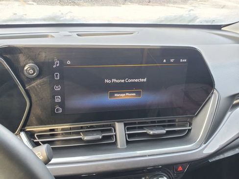 Certified 2024 Chevrolet Trax ACTIV w/ Sunroof Package image 28