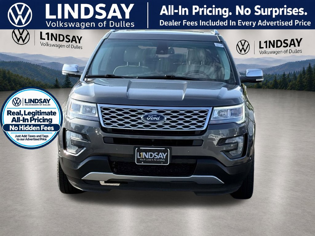 Used 2016 Ford Explorer Platinum AWD/4WD image 3