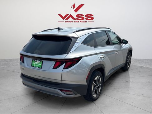 Used 2026 Hyundai Tucson SEL FWD image 5