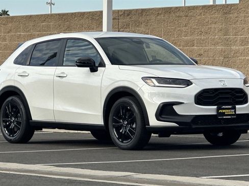 New 2026 Honda HR-V Sport image 2