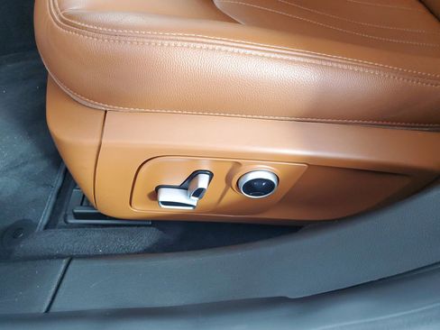 Used 2021 Maserati Ghibli S image 27