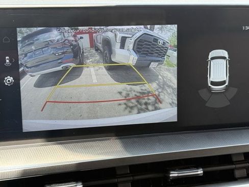 Used 2024 Kia Telluride S w/ S Sunroof Package FWD image 16