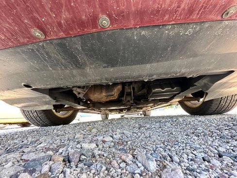 Used 2013 Chrysler 200 Touring FWD image 20