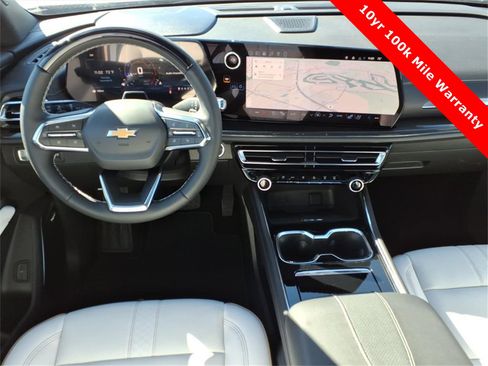 New 2026 Chevrolet Traverse High Country image 13