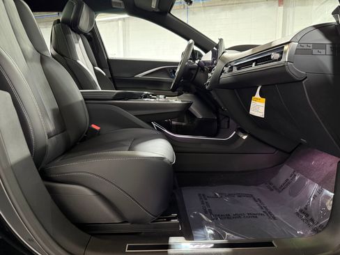 New 2026 Cadillac Lyriq V image 53