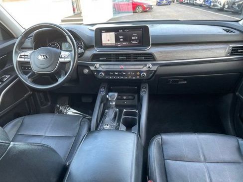 Used 2020 Kia Telluride EX AWD/4WD image 6